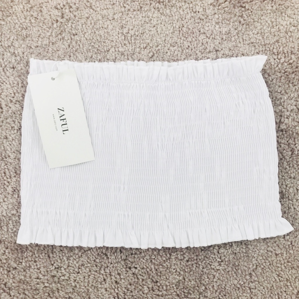 BRAND NEW ZAFUL WHITE RUFFLE CROP TOP